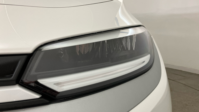 Volkswagen ID.Polo 155kW Life Launch Edition 52kWh 5dr Auto Electric Hatchback - Image 38